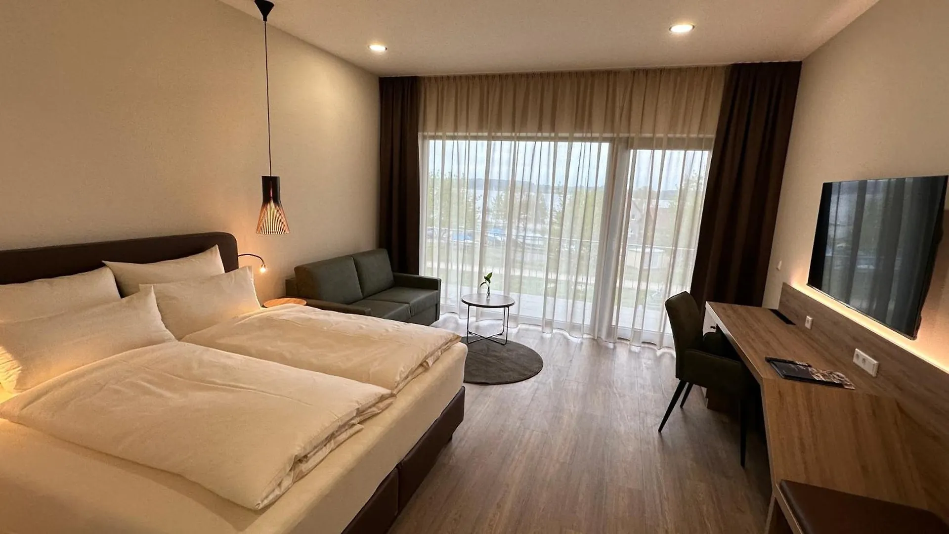 Hotel Amendes Haus Am See - Neueroeffnung Spalt